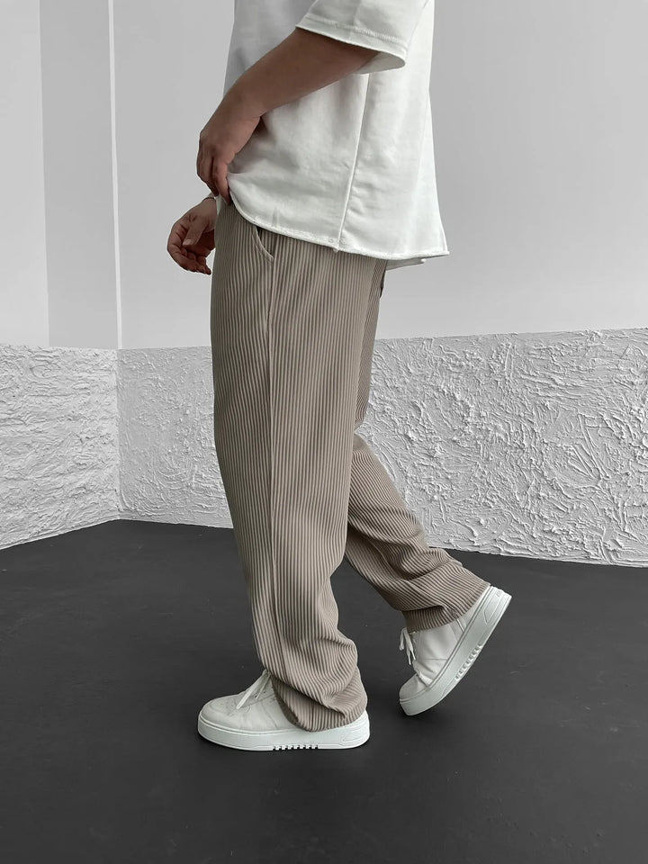 Theo | Relaxed Fit Corduroy Pants
