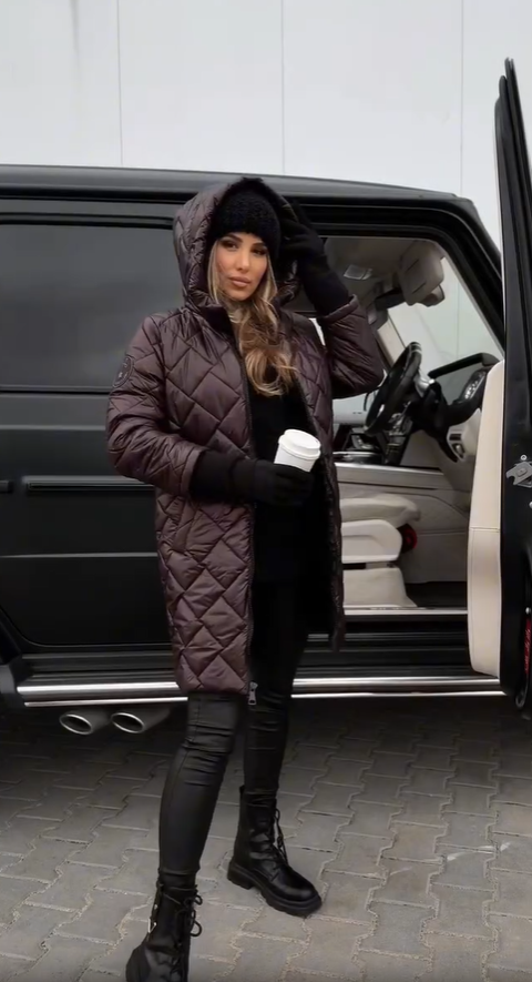 Ina | Elegant Quilted Down Jacket with Hood